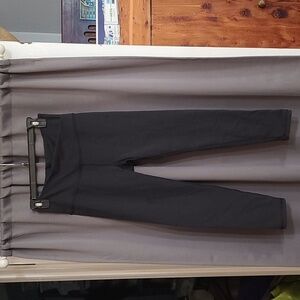 Calia Womens Yoga Athletic Pants Black Pocket Stretch Cropped Ankle Sz M EUC